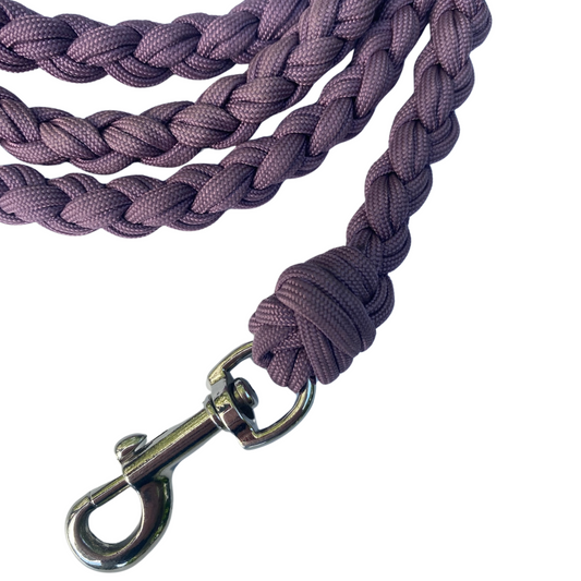 Paracord Hundeleine Lila – Handgemacht, Verstellbar & Wetterfest für Outdoor und Alltag